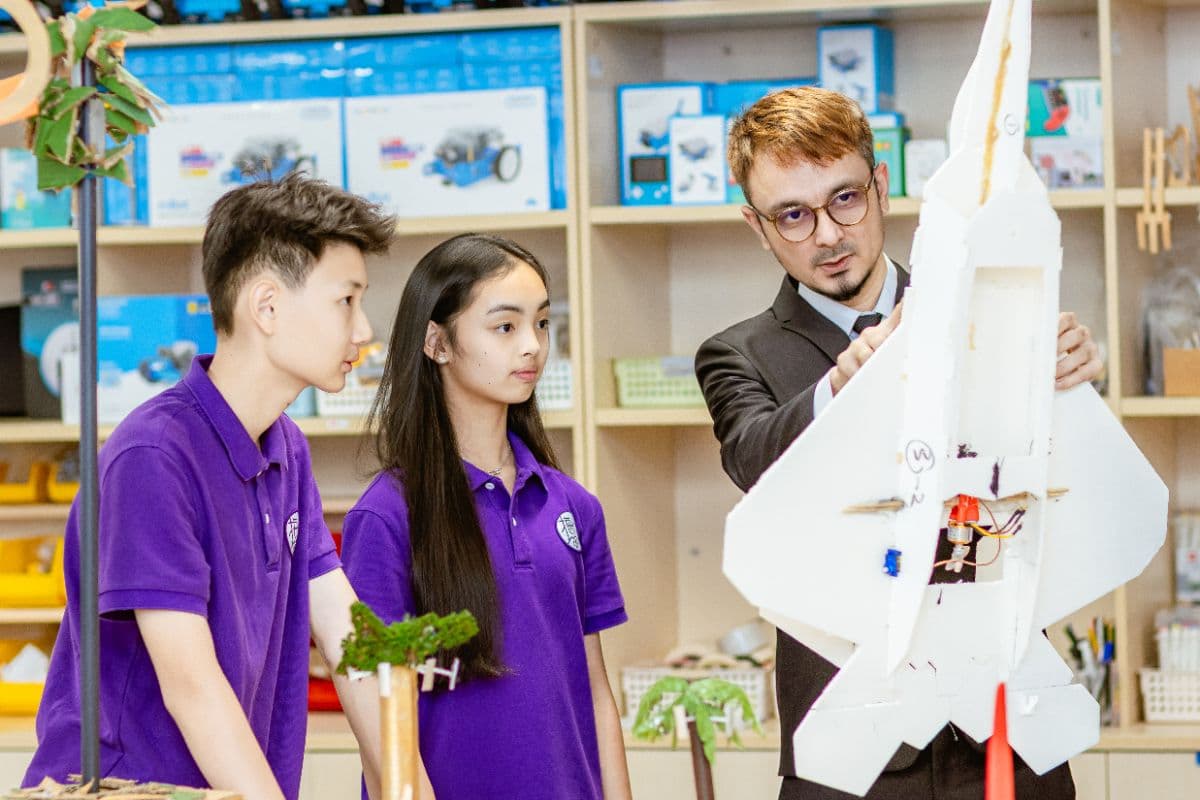 STEAM-ICT Teacher